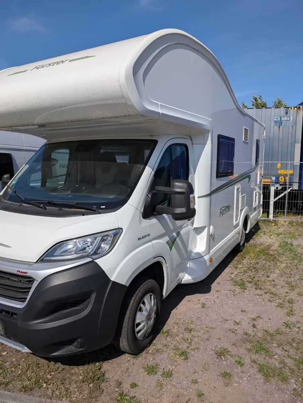 Motorhome Fiat Ducato Forester A699 (2021) – Espacio y Comodidad Familiar