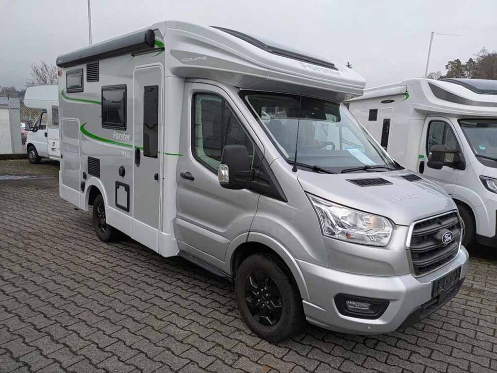 Ford Transit 2.0L Forster T599HB (2025) – Agilidad y Confort Premium